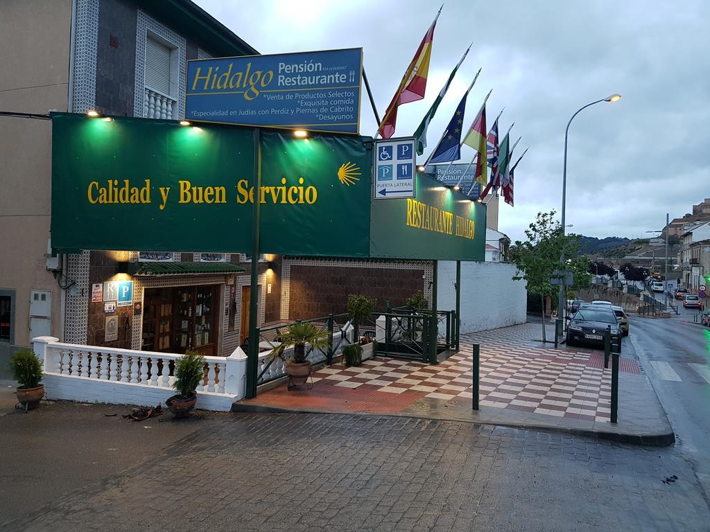 Hidalgo Hotell Alcaudete Eksteriør bilde